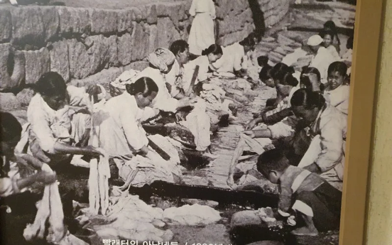 1930년대 빨래터의 아낙네들